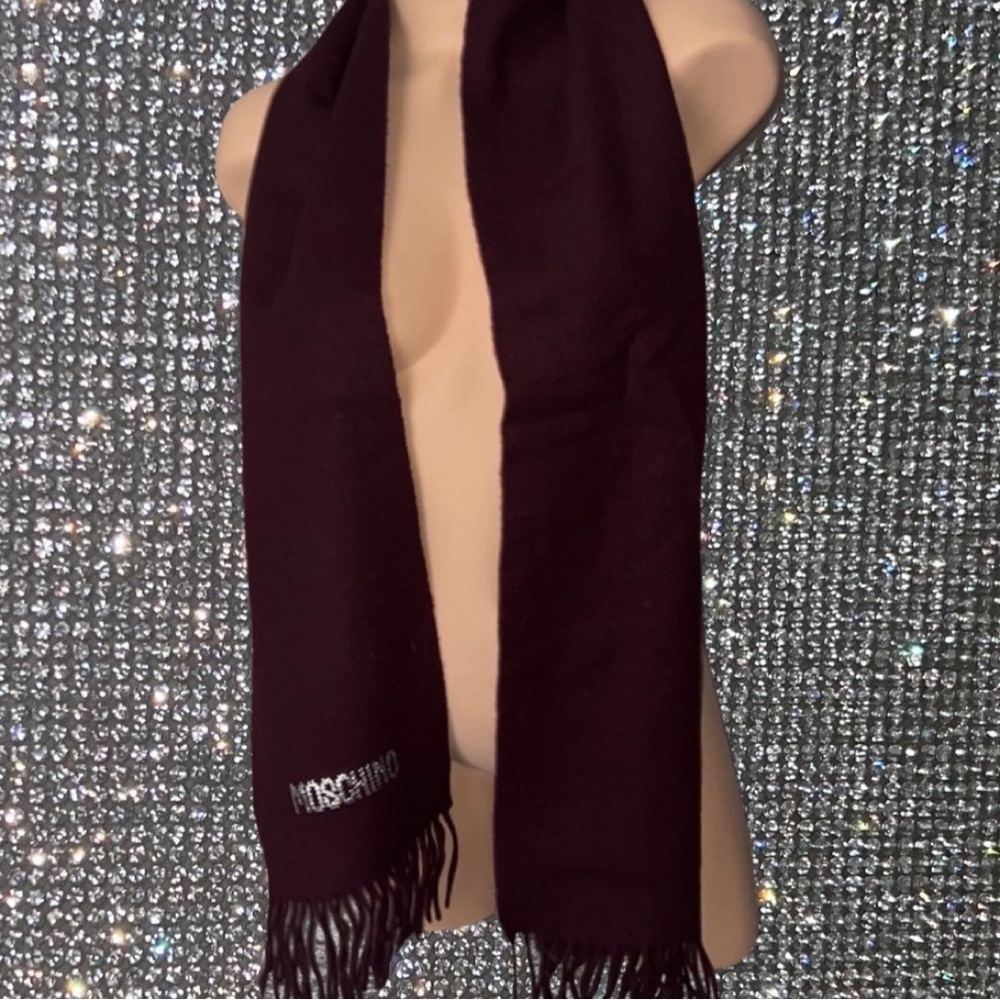 Moschino scarf burgundy Swarovski crystals bling rhinestone diamonds fringe cute